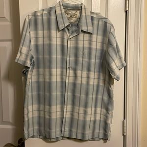 Honolua men’s short sleeve button down. Large